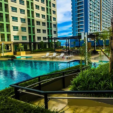Отель Lumpini Seaview Jomtien By Parikal Экстерьер фото